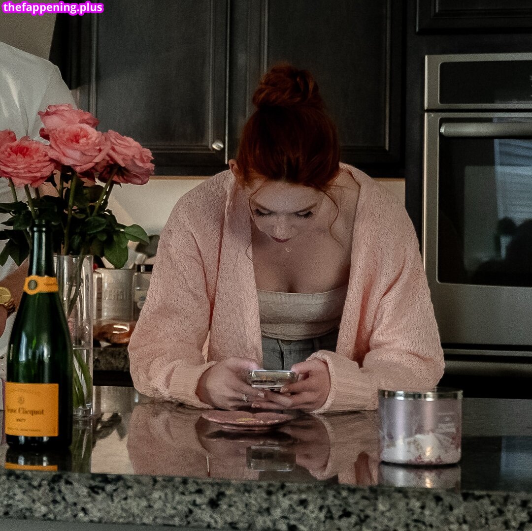 Aurora ollinger leaked private photo uncensored HD quality