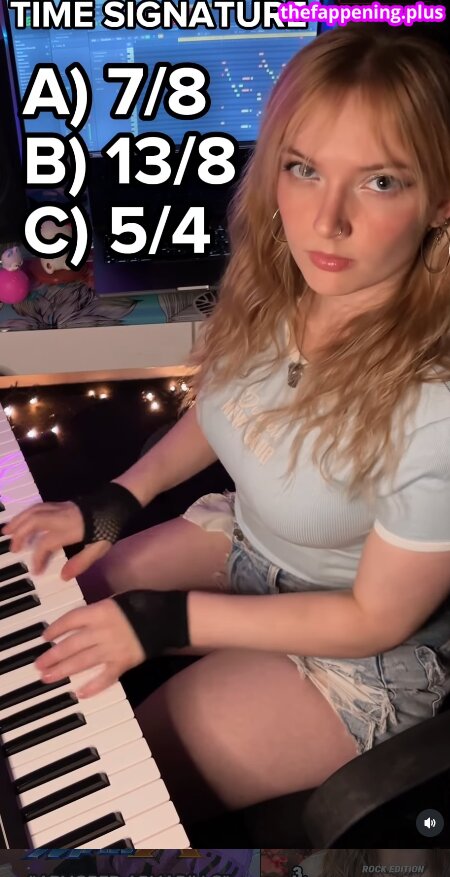 Rolyati staylor leaked private photo uncensored HD quality