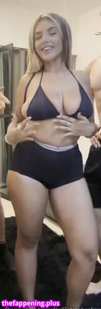 Aurora ollinger leaked private photo uncensored HD quality